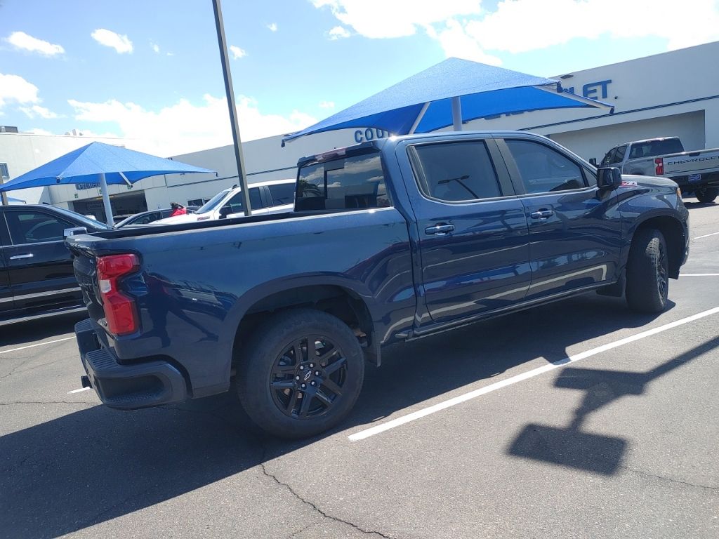 2023 Chevrolet Silverado 1500 RST photo 4