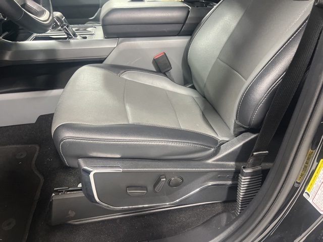 2022 Ford F-150 Lariat photo 7