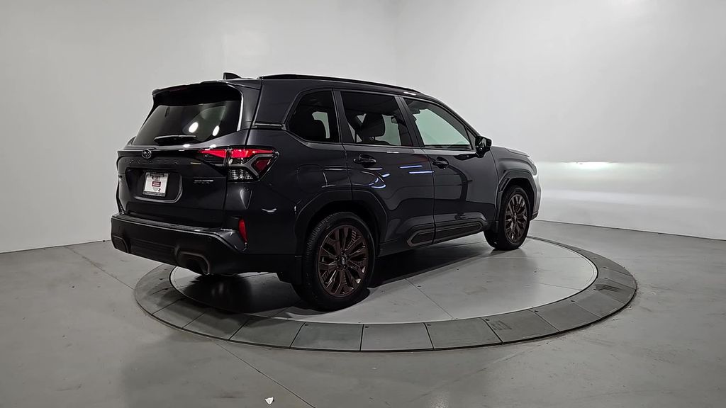 2025 Subaru Forester Sport photo 2