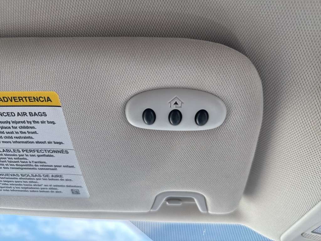 2024 Ford Edge Titanium photo 30
