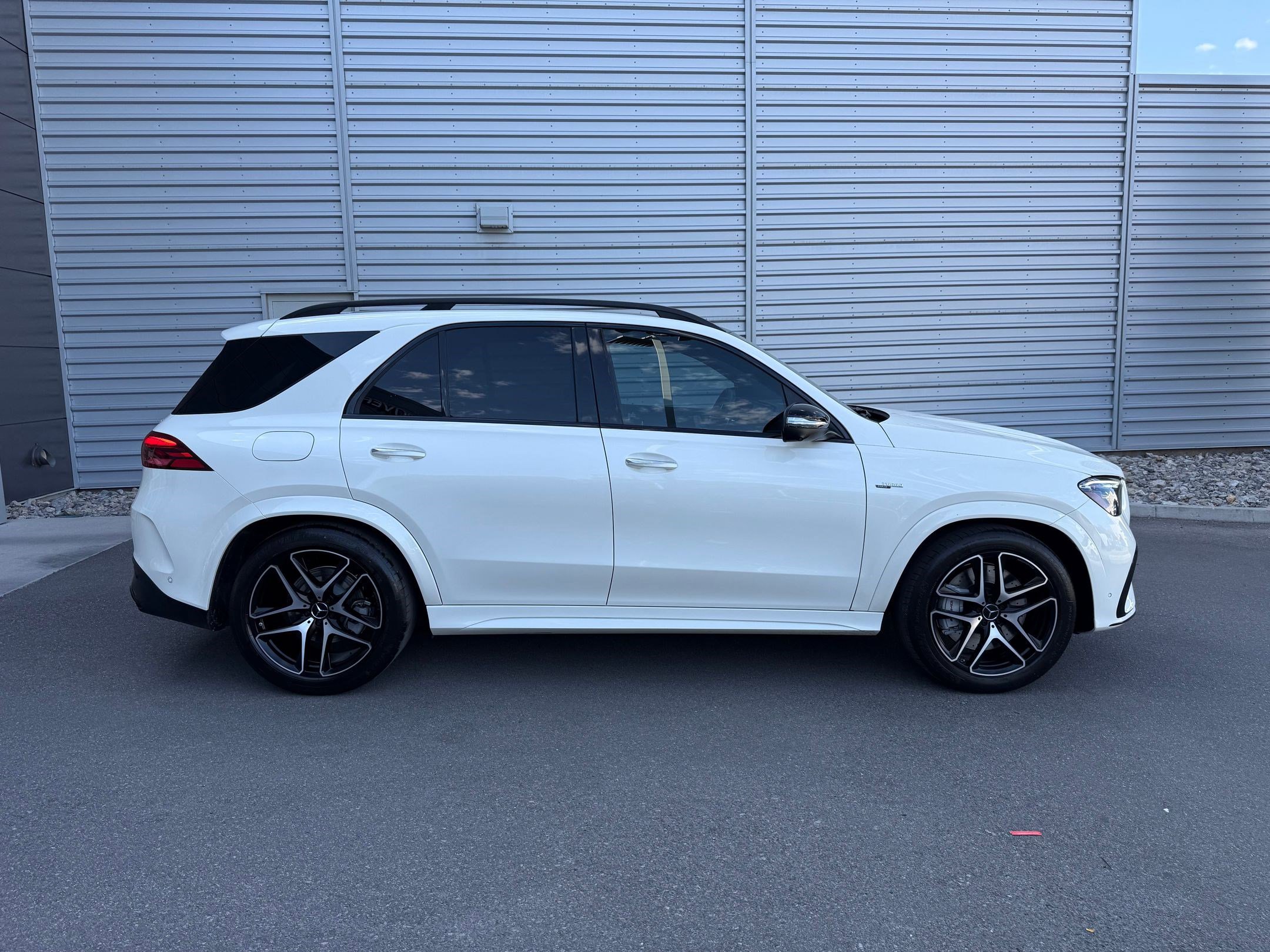2024 Mercedes Benz GLE AMG 53 4MATIC photo 2