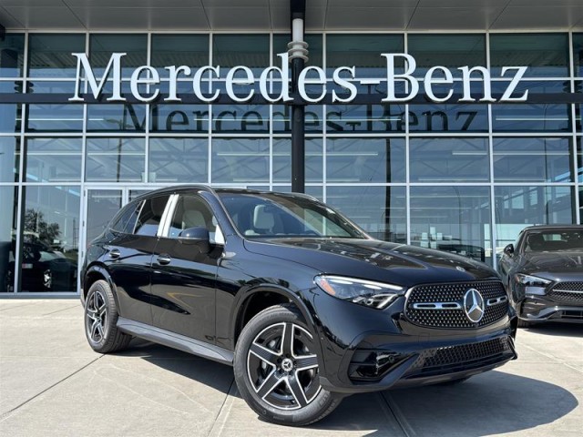 2025 Mercedes-Benz GLC Class GLC300