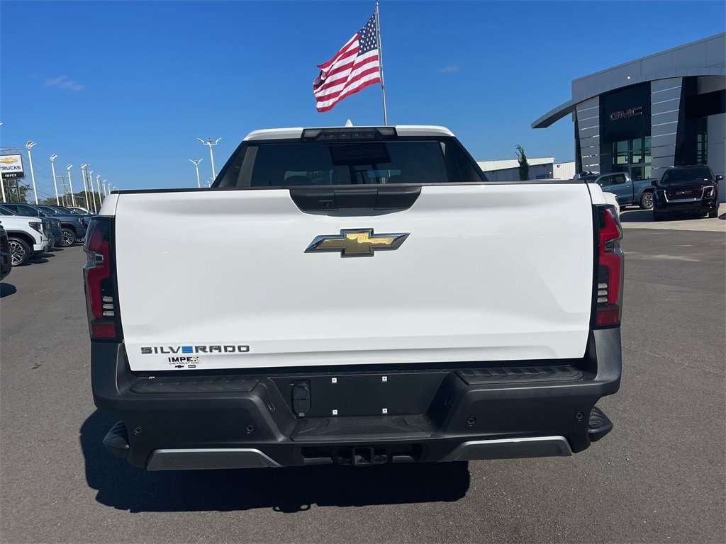 2026 Chevrolet Silverado EV LT photo 3