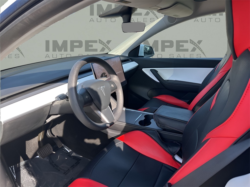 Used 2021 White Tesla Long Range image 9