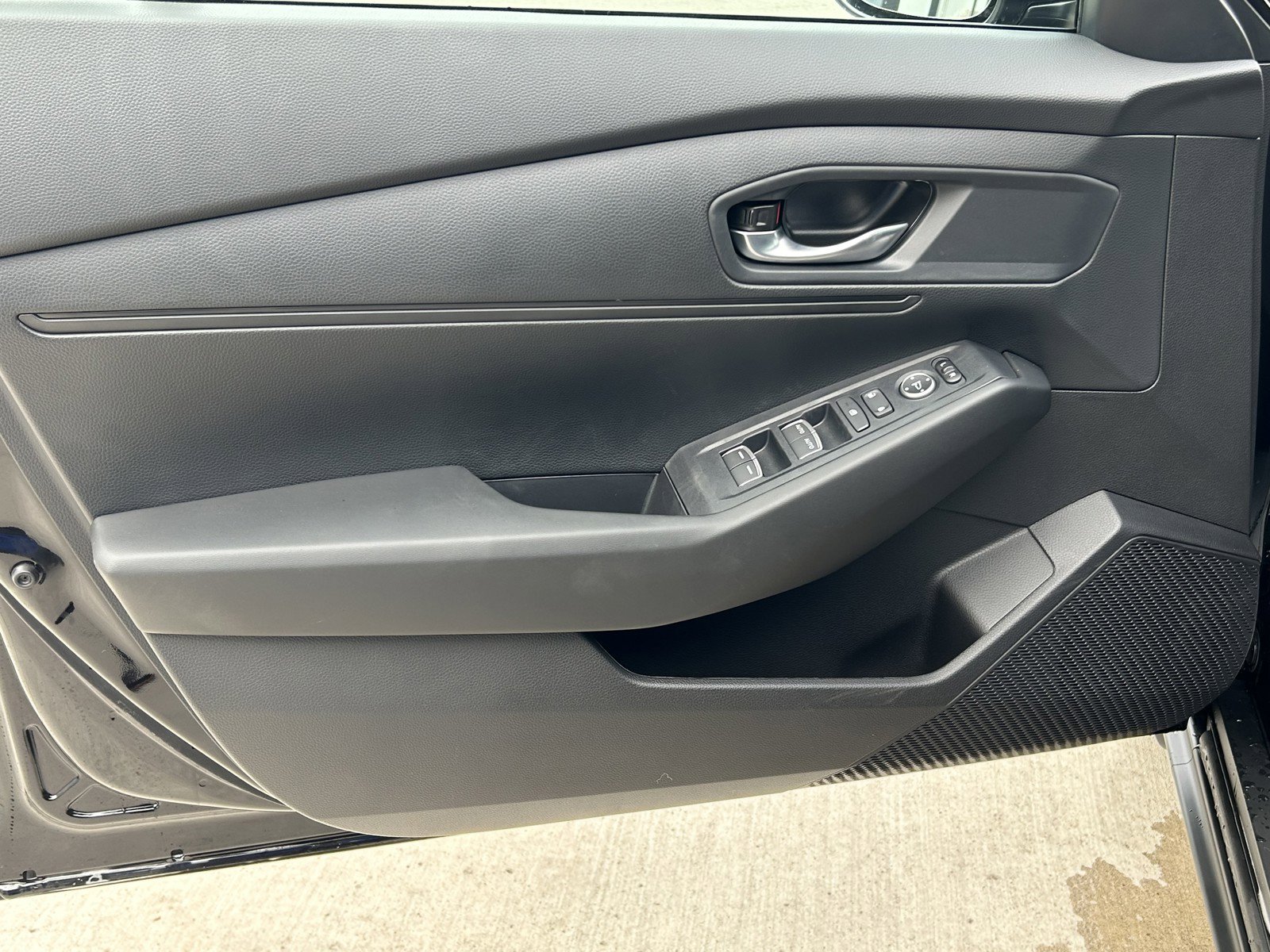 2025 Honda Accord 1.5T LX photo 10