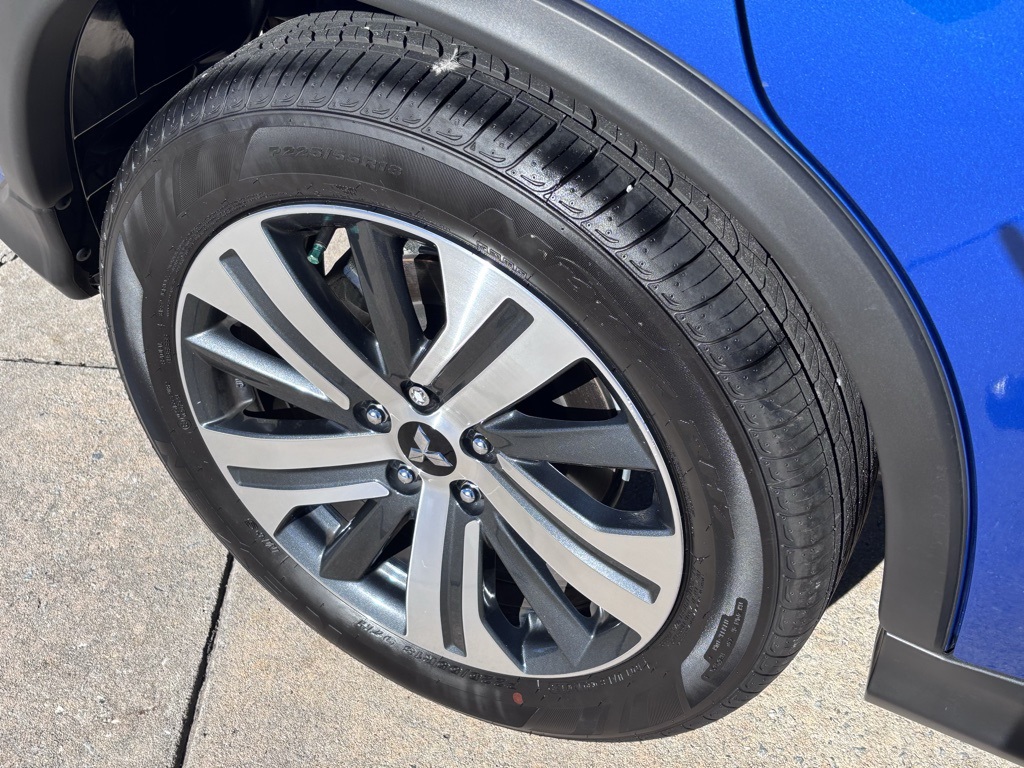 2024 Mitsubishi Outlander Sport ES LE SE photo 22