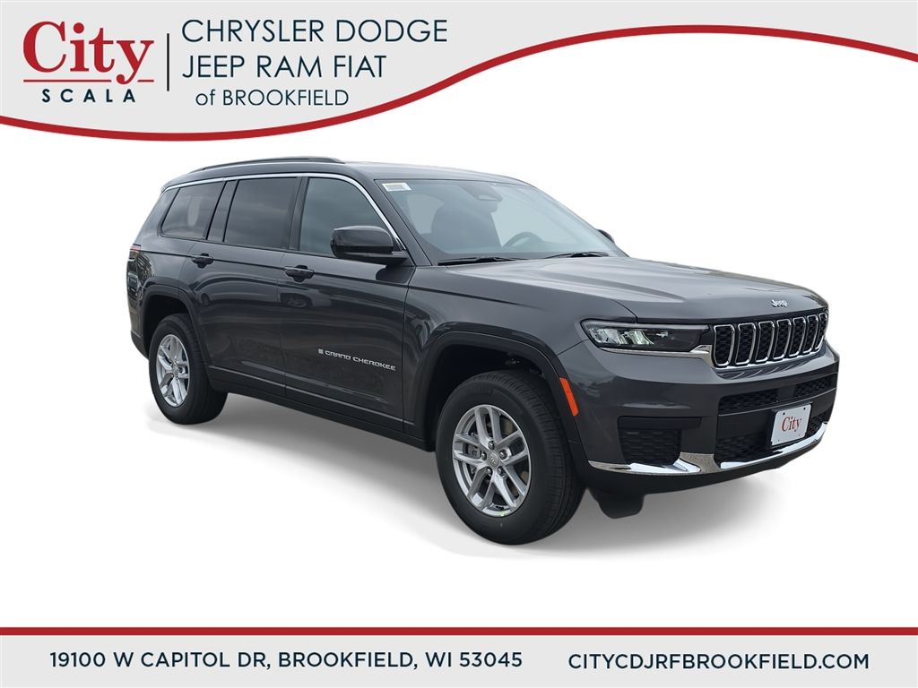 2025 Jeep Grand Cherokee L Laredo's photo