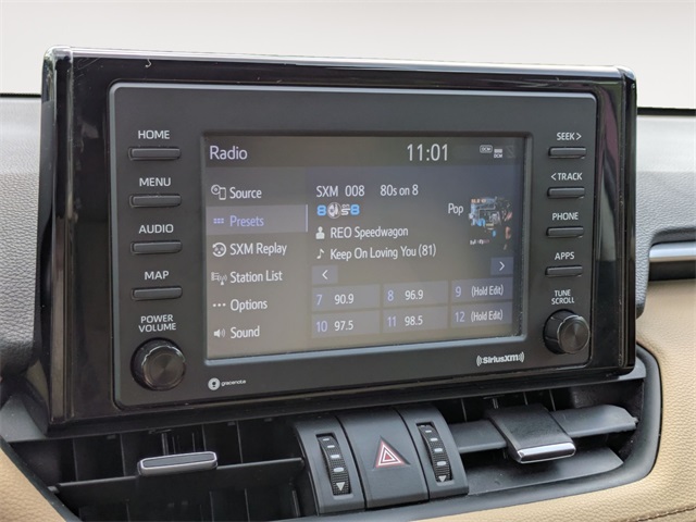 2021 Toyota RAV4 Hybrid XLE Premium photo 16
