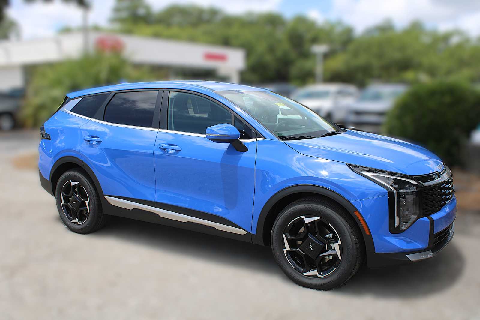 2026 Kia Sportage EX photo 3
