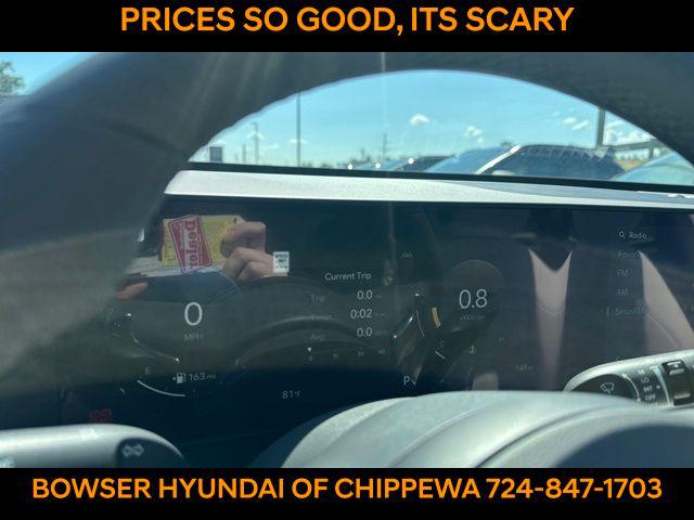2026 Hyundai Kona Limited photo 9