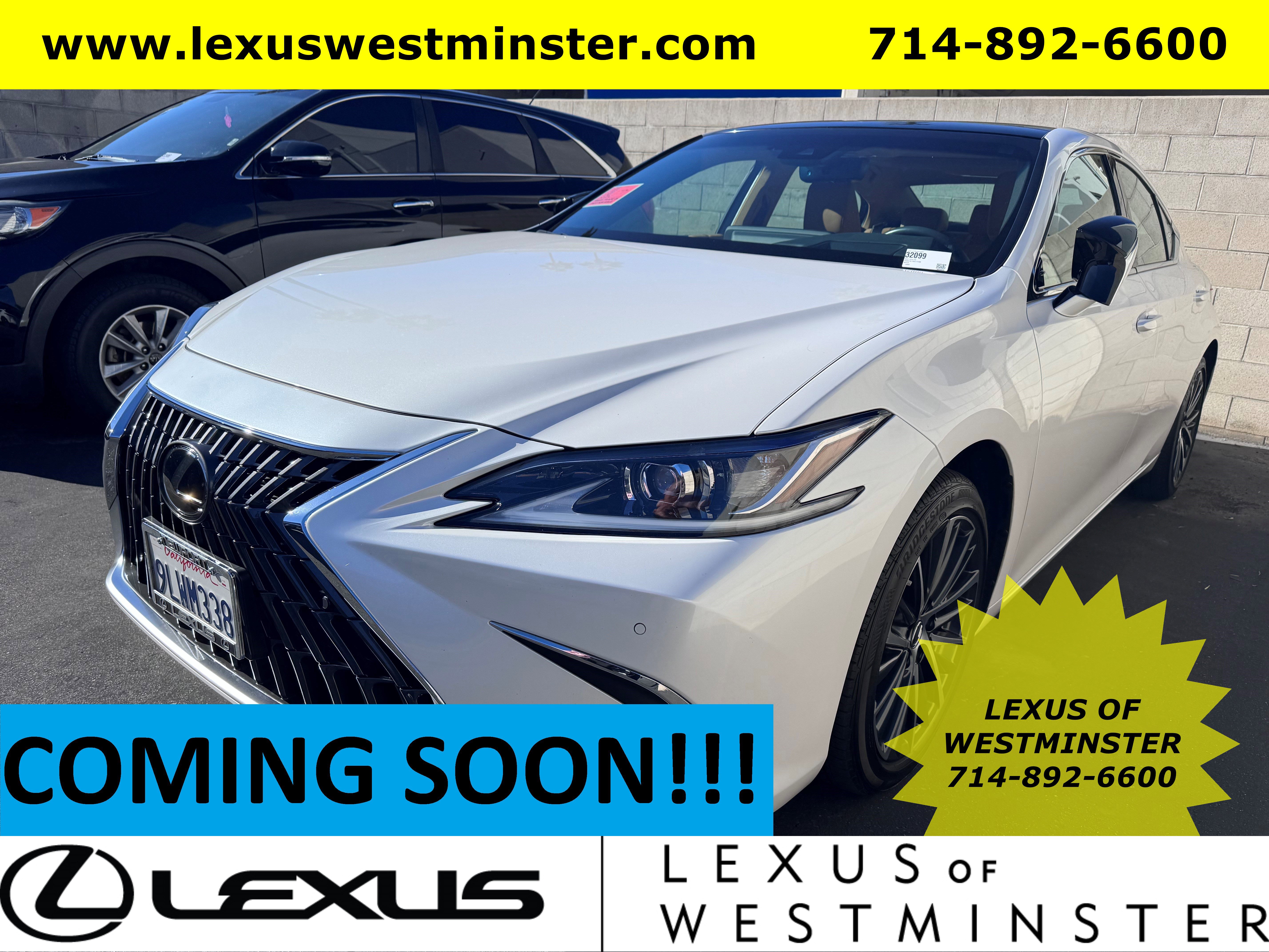 2024 Lexus ES 350's photo