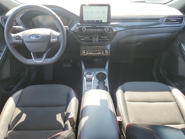2025 Ford Escape ST-Line photo 12