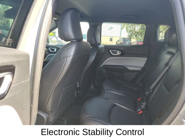 2023 Jeep Compass Limited photo 10