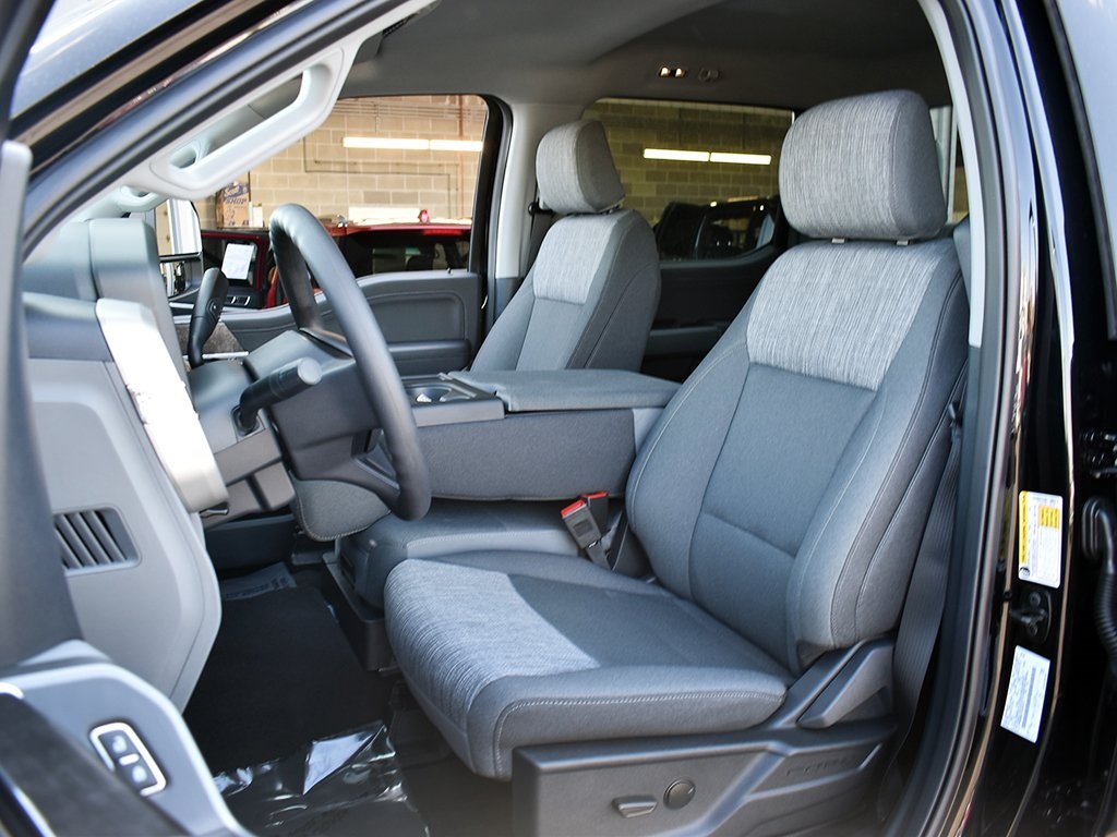 2026 Ford F-250 XLT photo 4