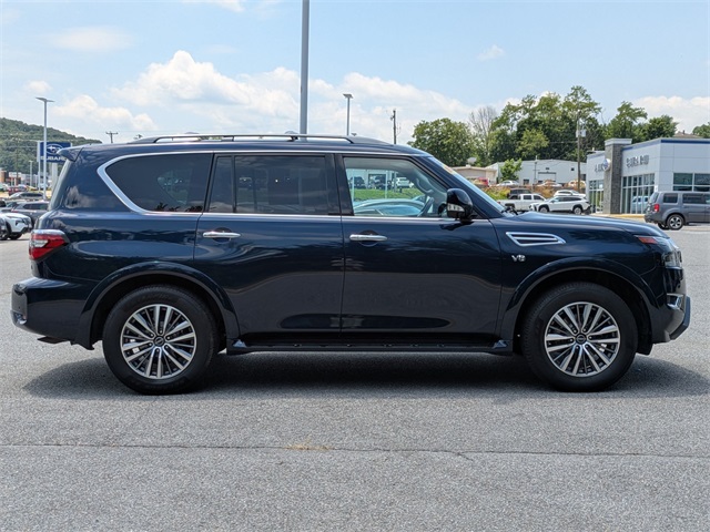 2022 Nissan Armada SL photo 4