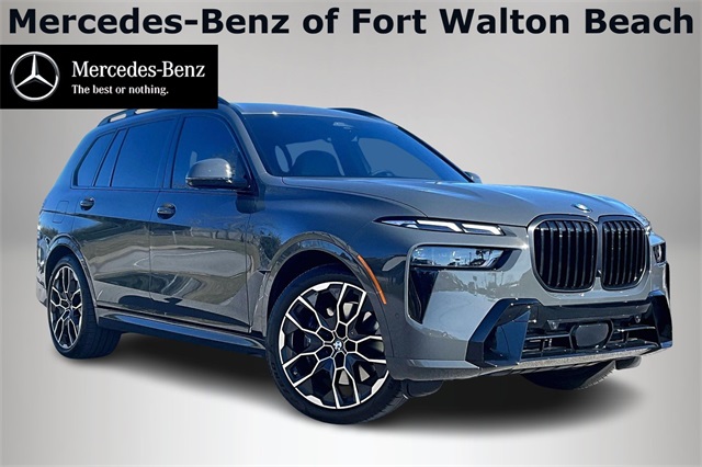 2026 BMW X7 40i's photo