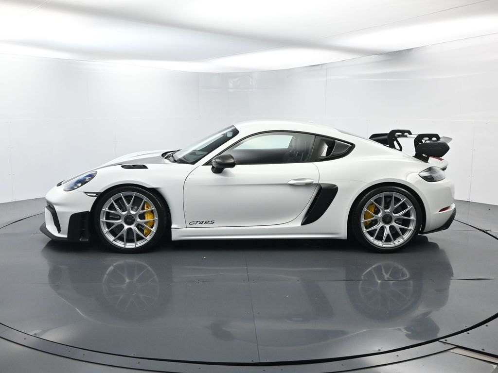 2024 Porsche Cayman GT4 RS photo 2