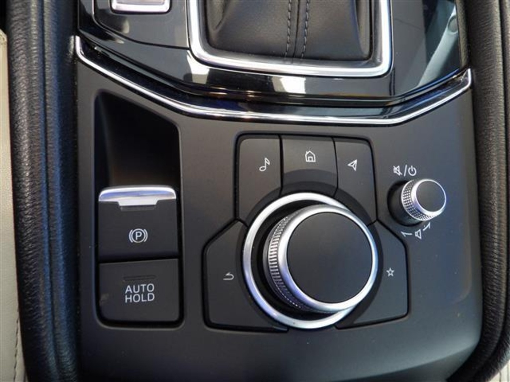 2023 Mazda CX-5 2.5 S Preferred photo 32
