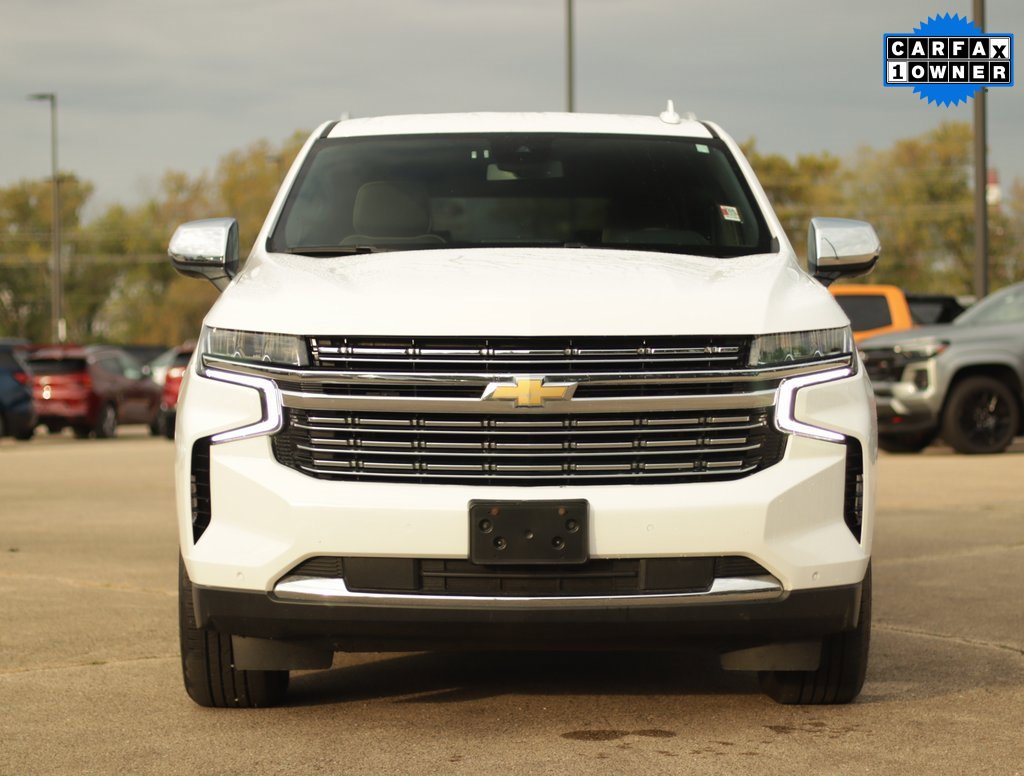 2023 Chevrolet Suburban Premier photo 2