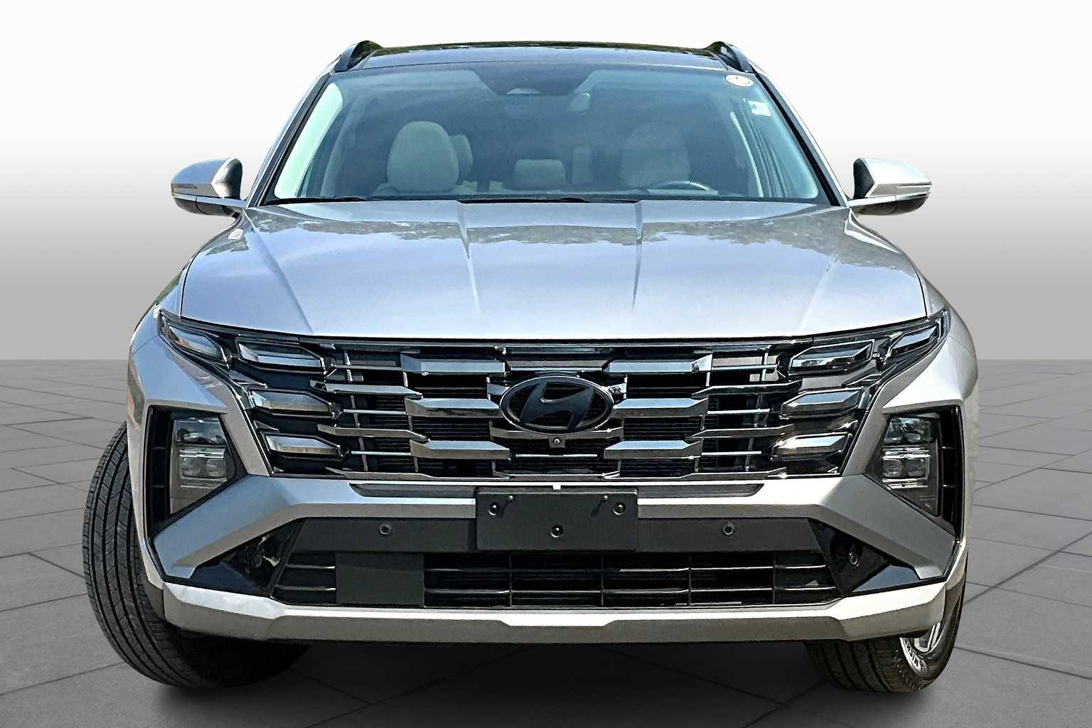 2025 Hyundai Tucson Limited photo 3