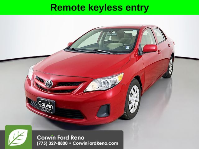2013 Toyota Corolla L photo 3