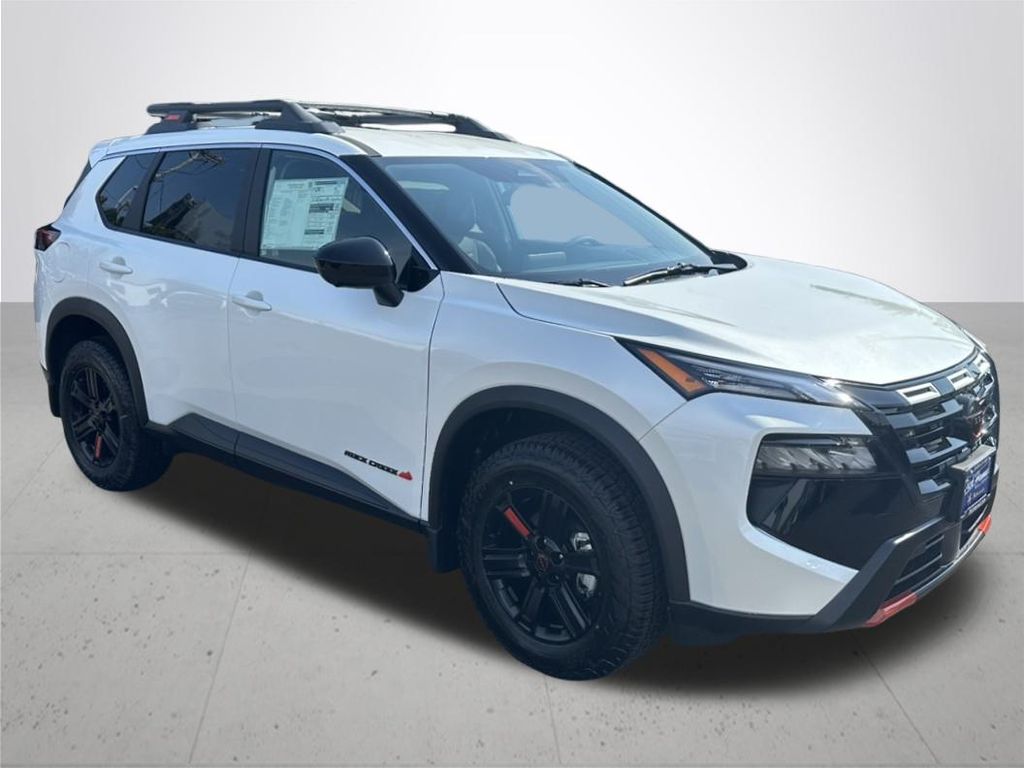 2026 Nissan Rogue SV photo 3