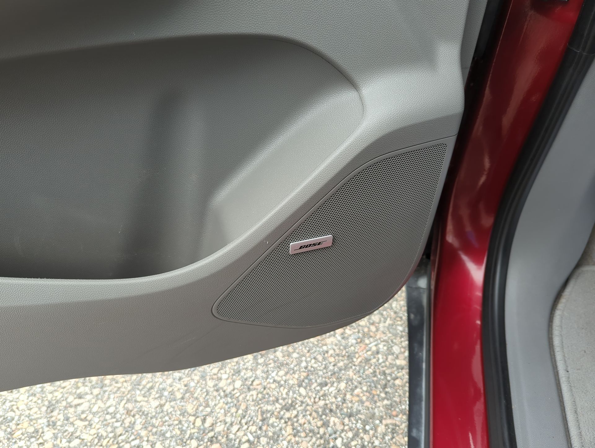 2022 Chevrolet Bolt EUV Premier photo 23
