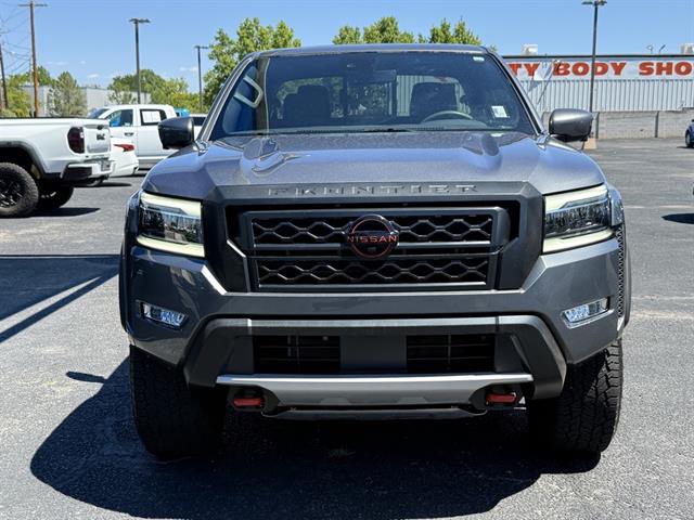 2023 Nissan Frontier PRO-4X photo 3