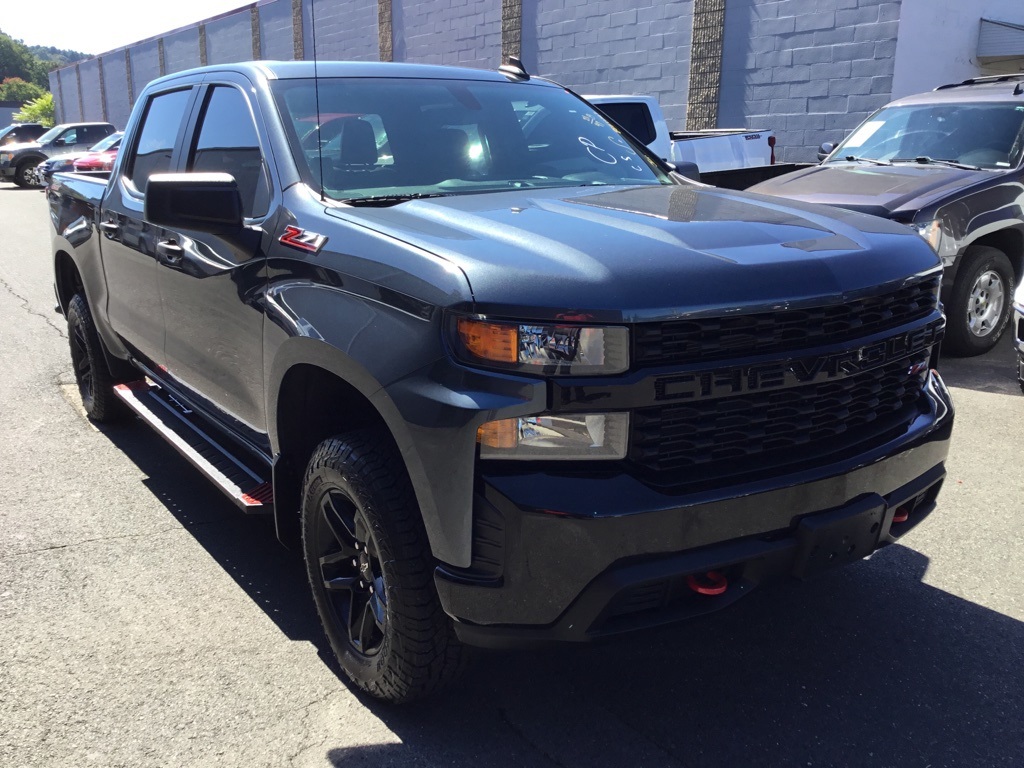 2021 Chevrolet Silverado 1500 Custom Trail Boss photo 2