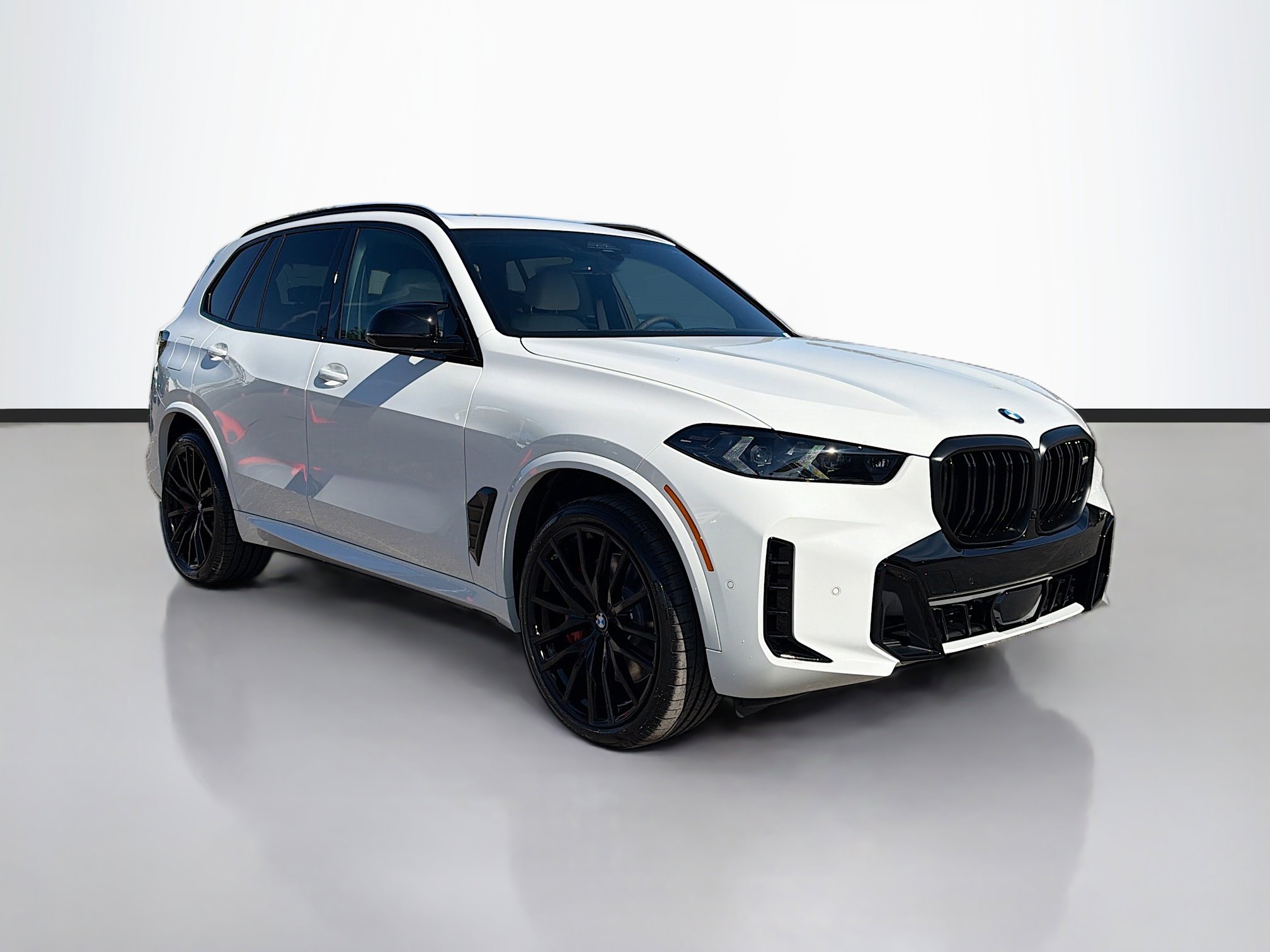 2026 BMW X5 M60i's photo