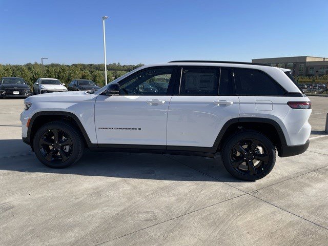 2025 Jeep Grand Cherokee Limited's photo