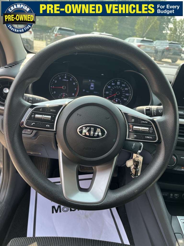 2021 Kia Forte LXS photo 12