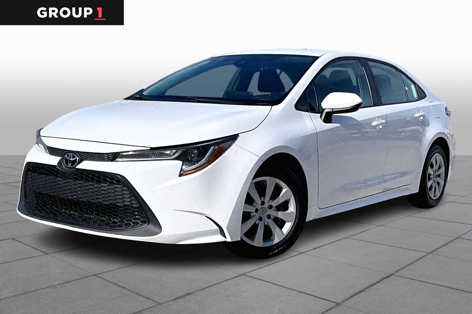 2021 Toyota Corolla LE's photo
