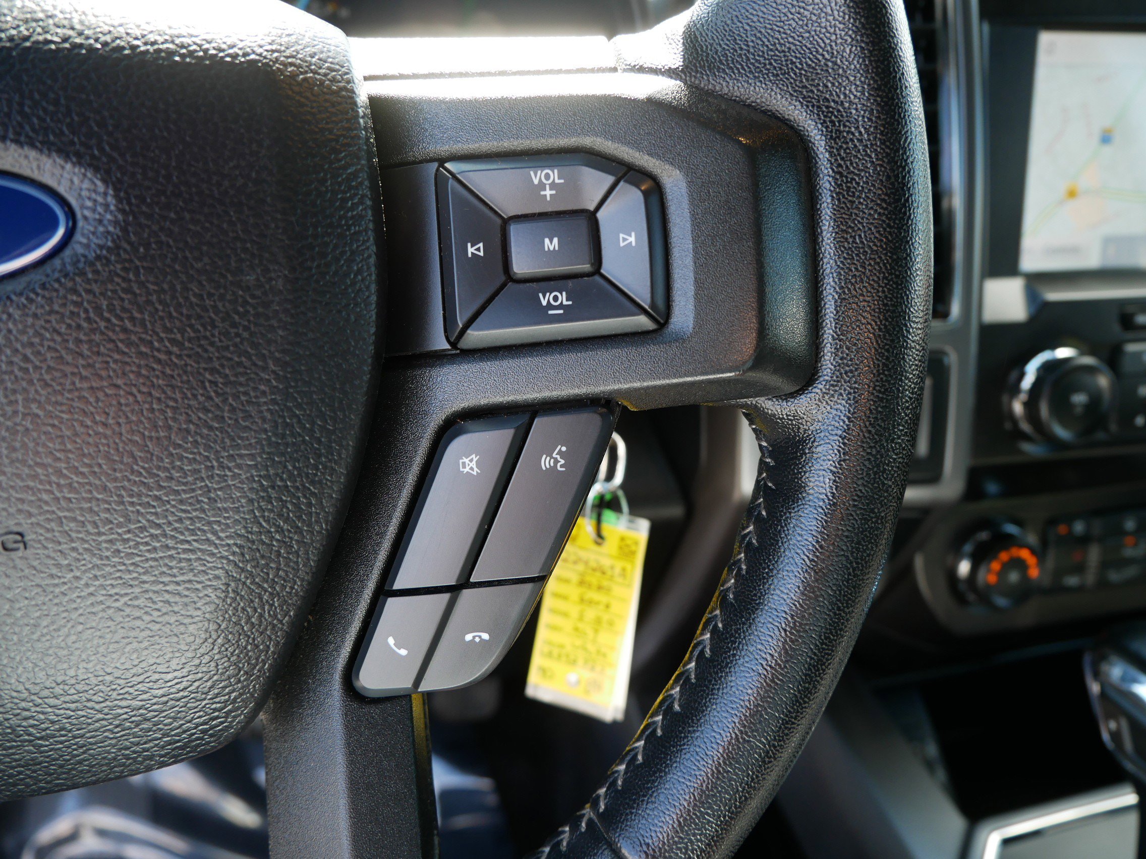 2020 Ford F-150 XLT photo 18