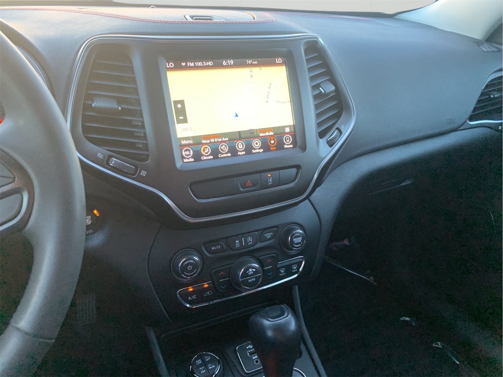 2022 Jeep Cherokee Trailhawk photo 24