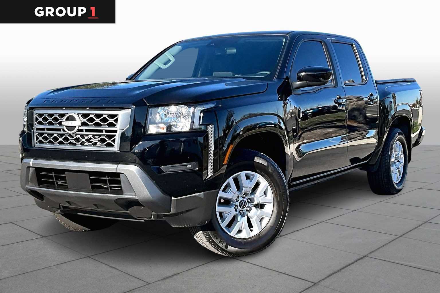 2023 Nissan Frontier SV's photo