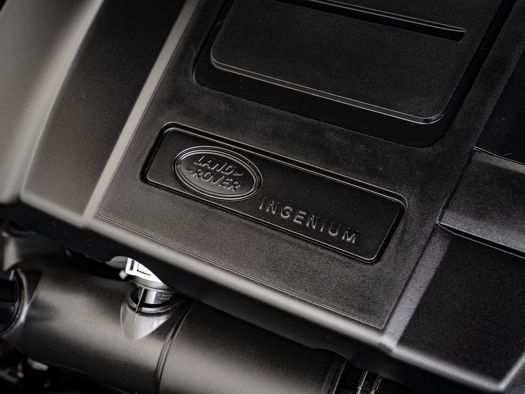 2024 Land Rover Range Rover Velar SE photo 36