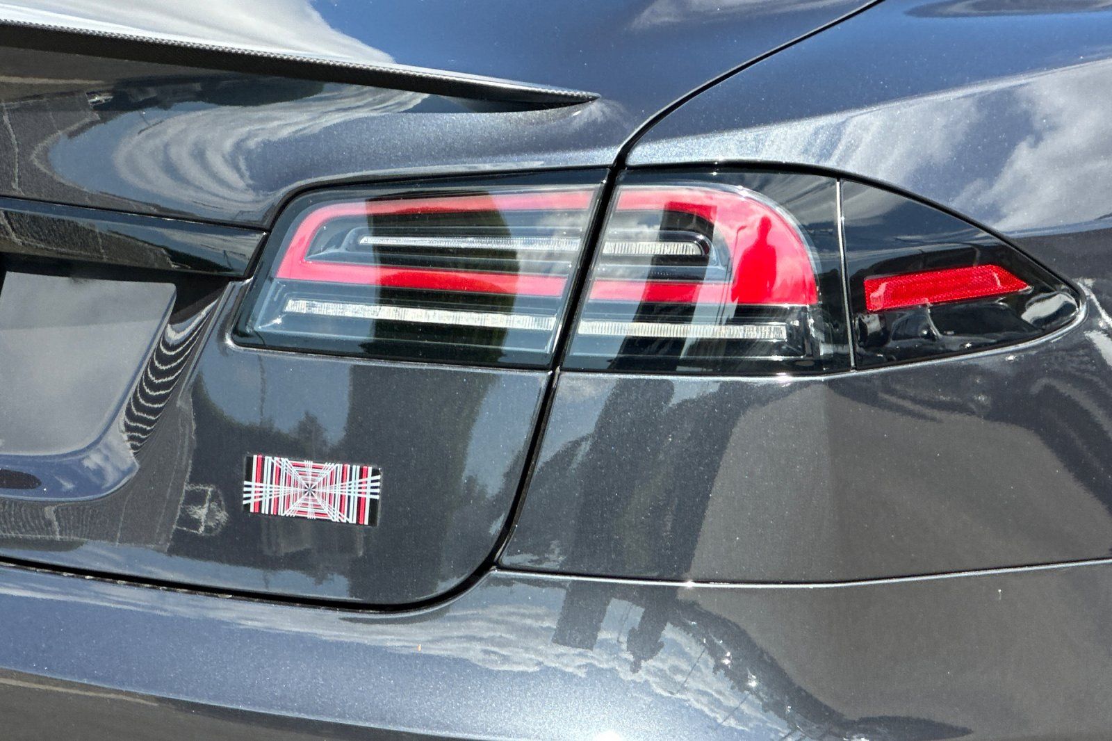 2024 Tesla Model S Plaid photo 12