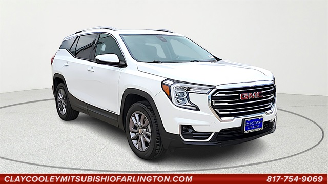 2024 GMC Terrain SLT's photo
