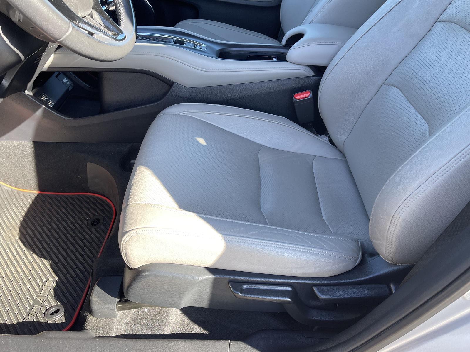 2019 Honda HR-V EX-L photo 3