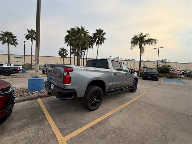 2026 Chevrolet Silverado 1500 LT Trail Boss photo 3