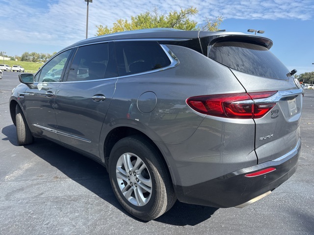 2018 Buick Enclave Essence photo 4