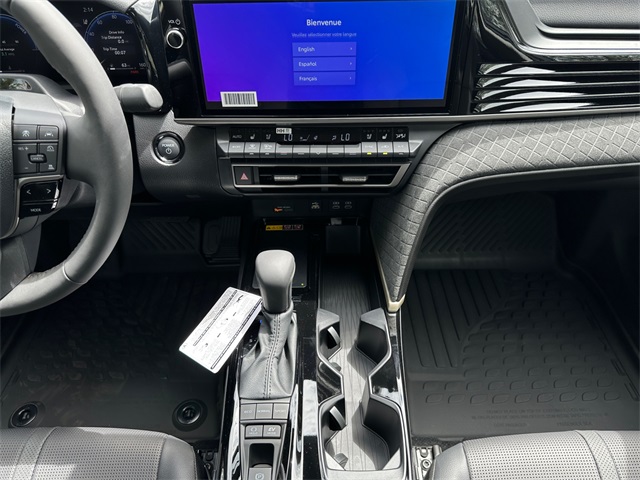 2025 Toyota Camry XLE photo 11