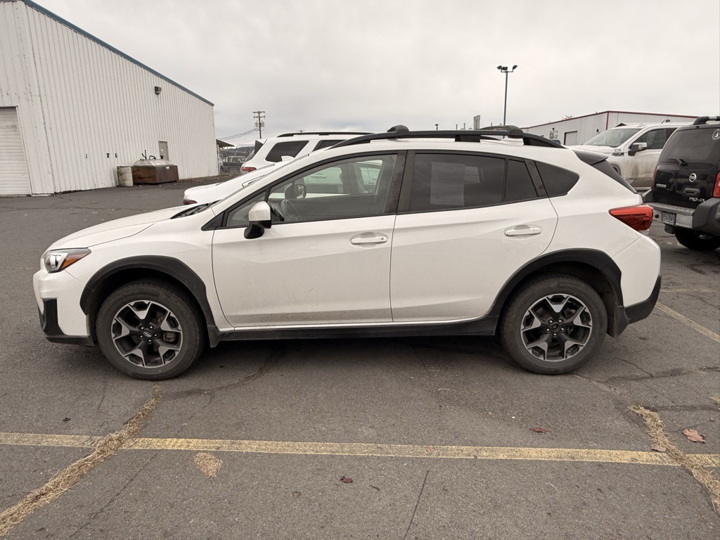 2019 Subaru Crosstrek 2.0i Premium photo 3