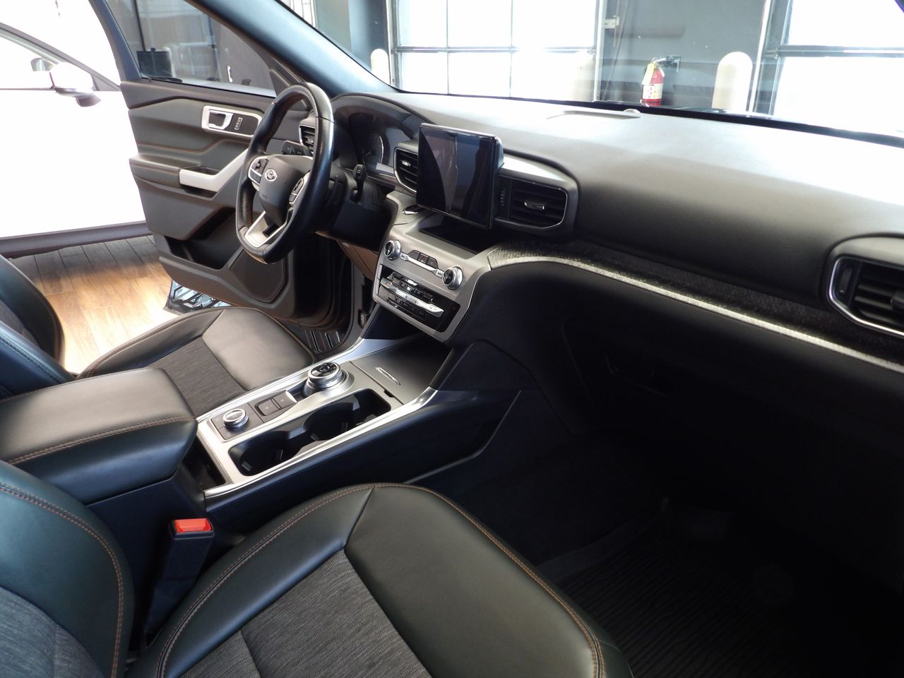 2022 Ford Explorer Timberline photo 14
