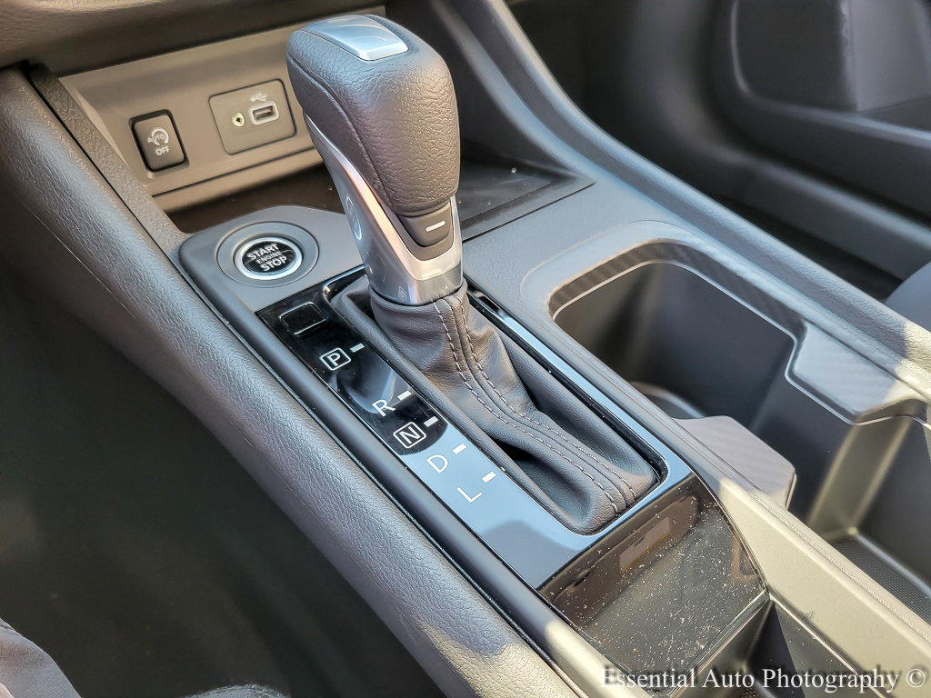 2025 Nissan Sentra S photo 14