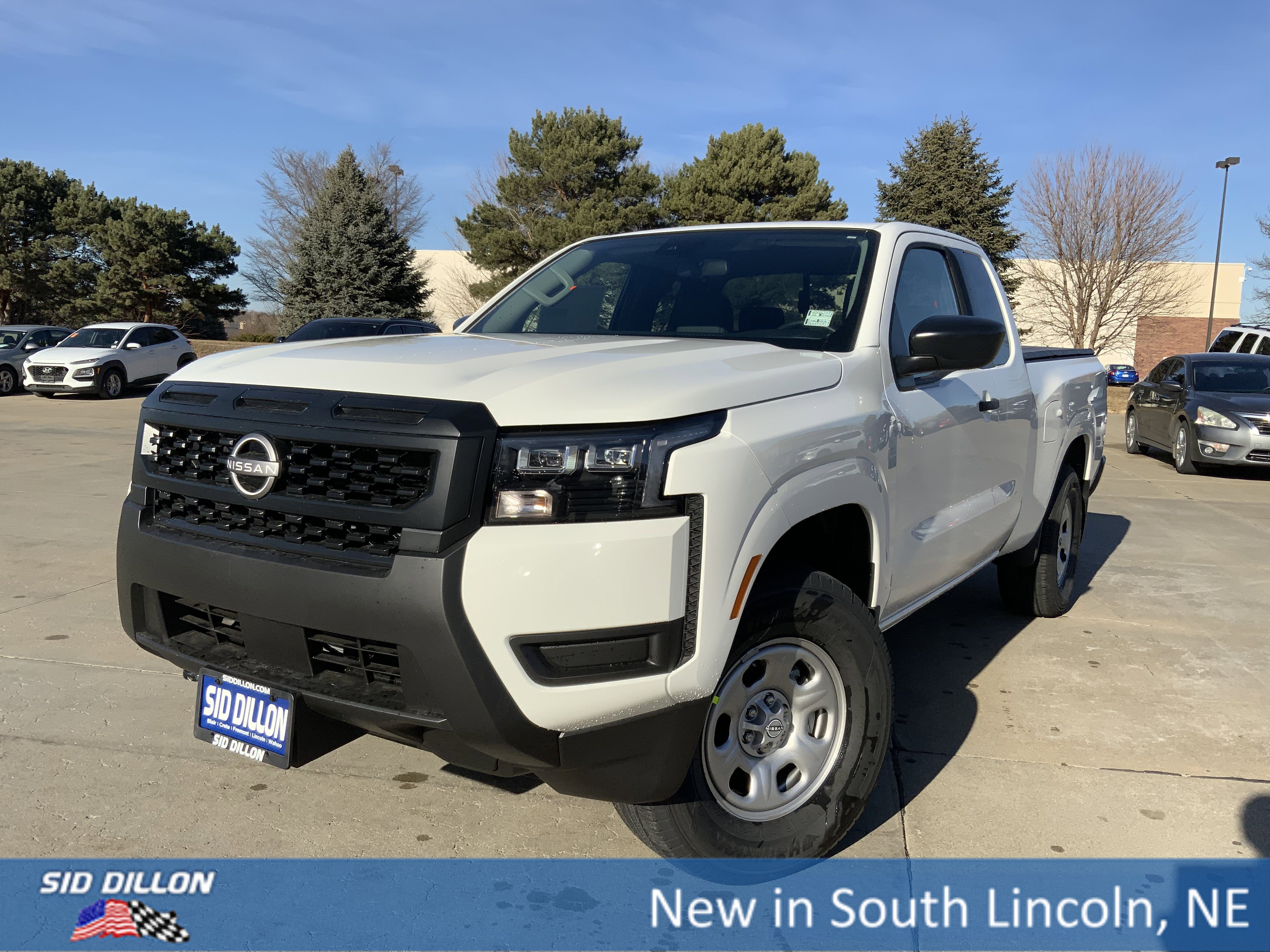 2026 Nissan Frontier S's photo