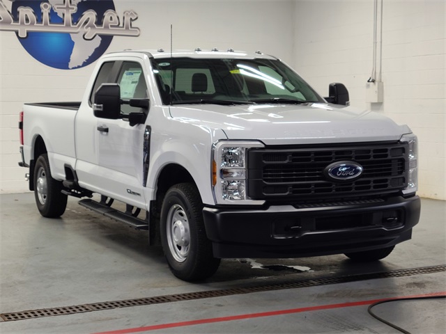2024 Ford F-350 XL photo 2