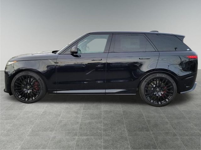 2025 Land Rover Range Rover Sport photo 2
