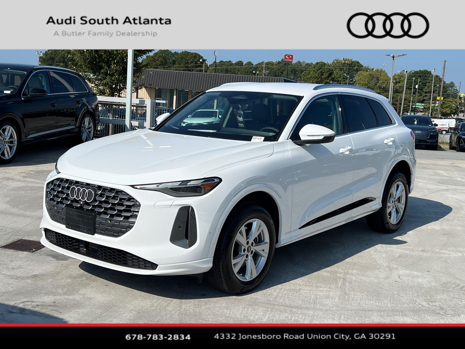 2025 Audi New Q5 Premium's photo